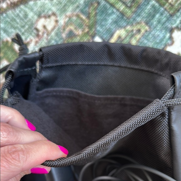 Sony MDR-1A over-ear headphones - Picture 4 of 6